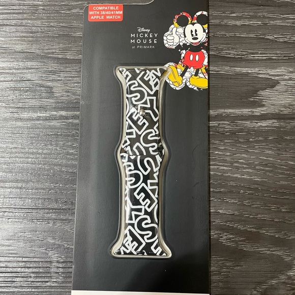 NWT Disney Mickey Watch Strap size 42mm / 44mm / 45mm - Picture 1 of 4
